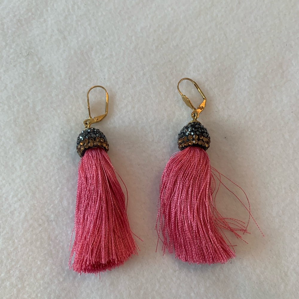 NWOT Pink earrings